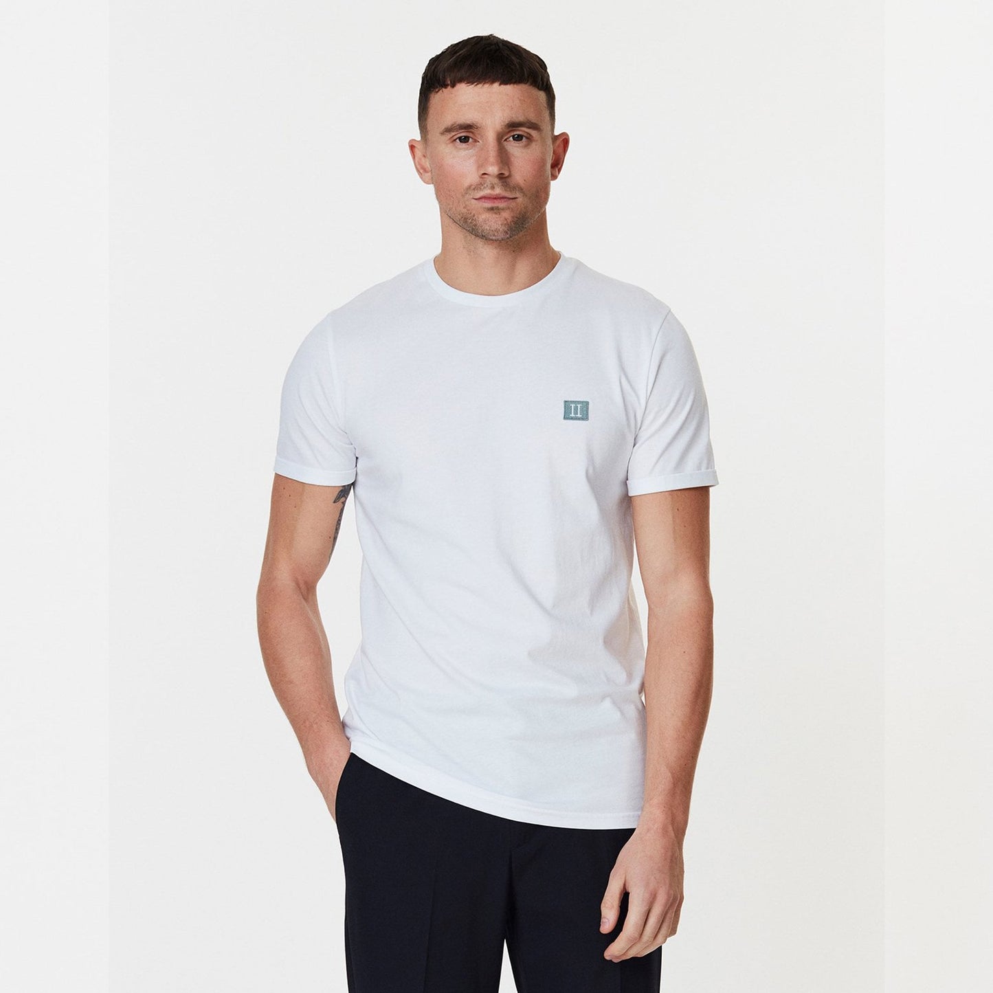 - Classic Crew Neck T-shirt - White