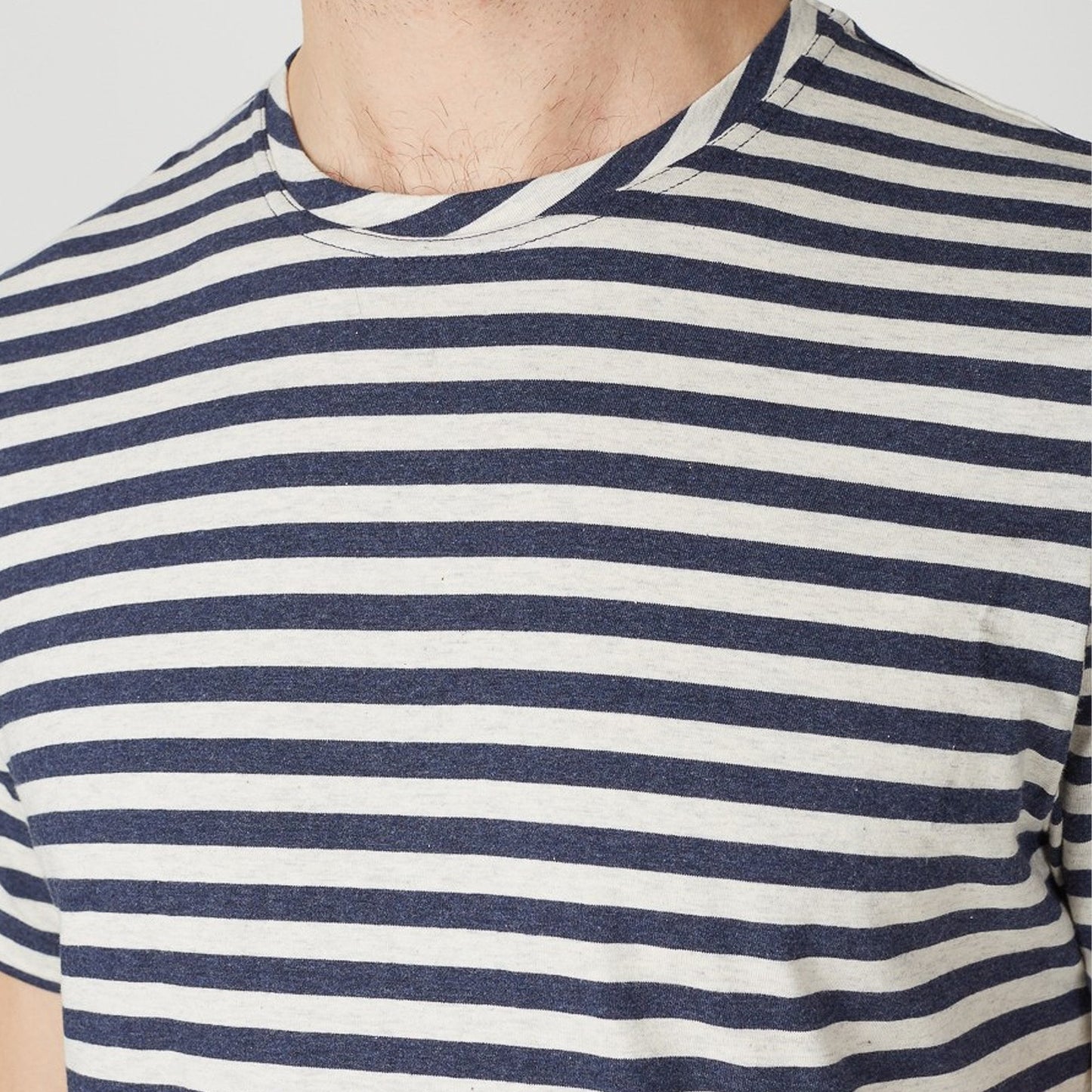 - Conduit Stripe T-shirt - Navy