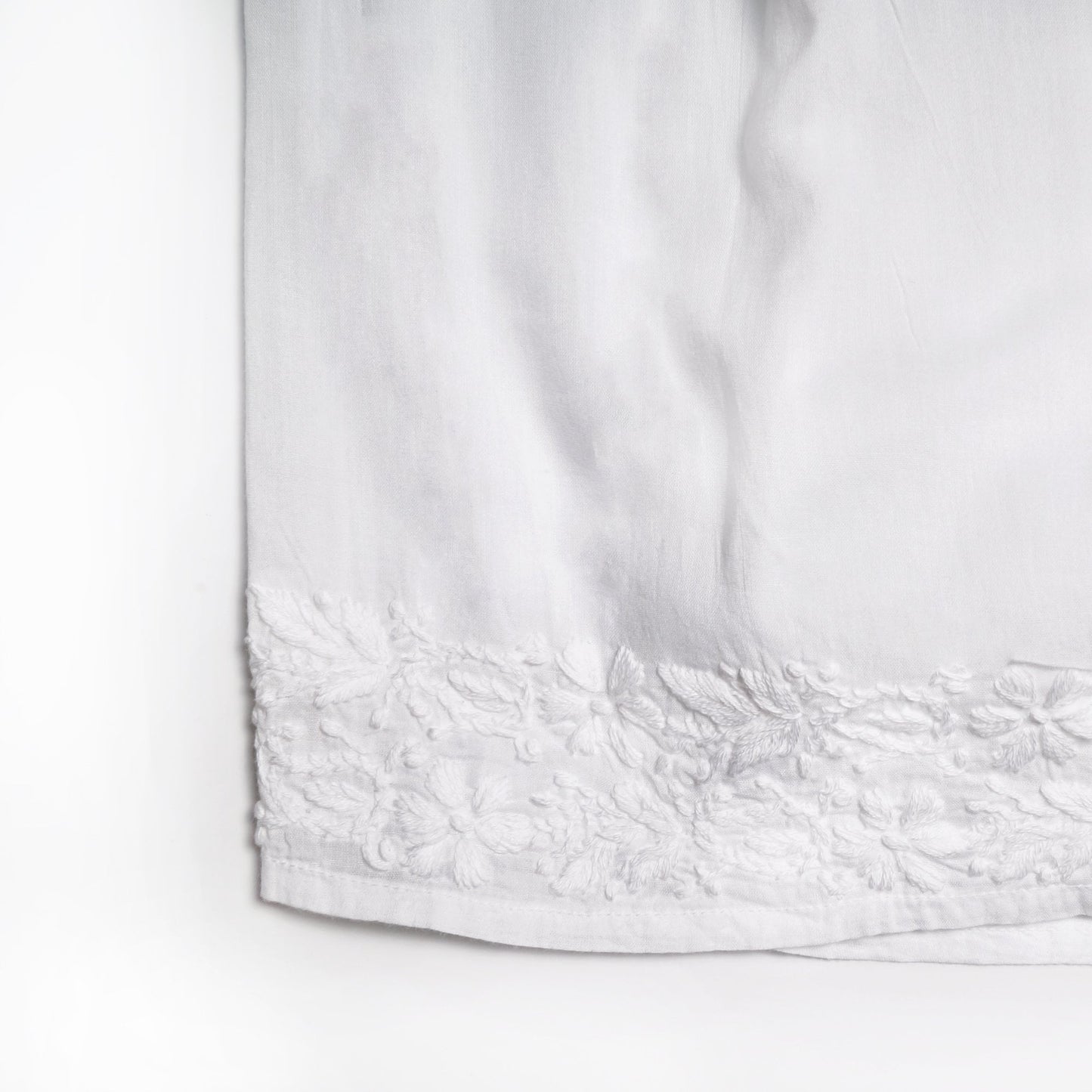 - Embroidered Maxi Dress - White