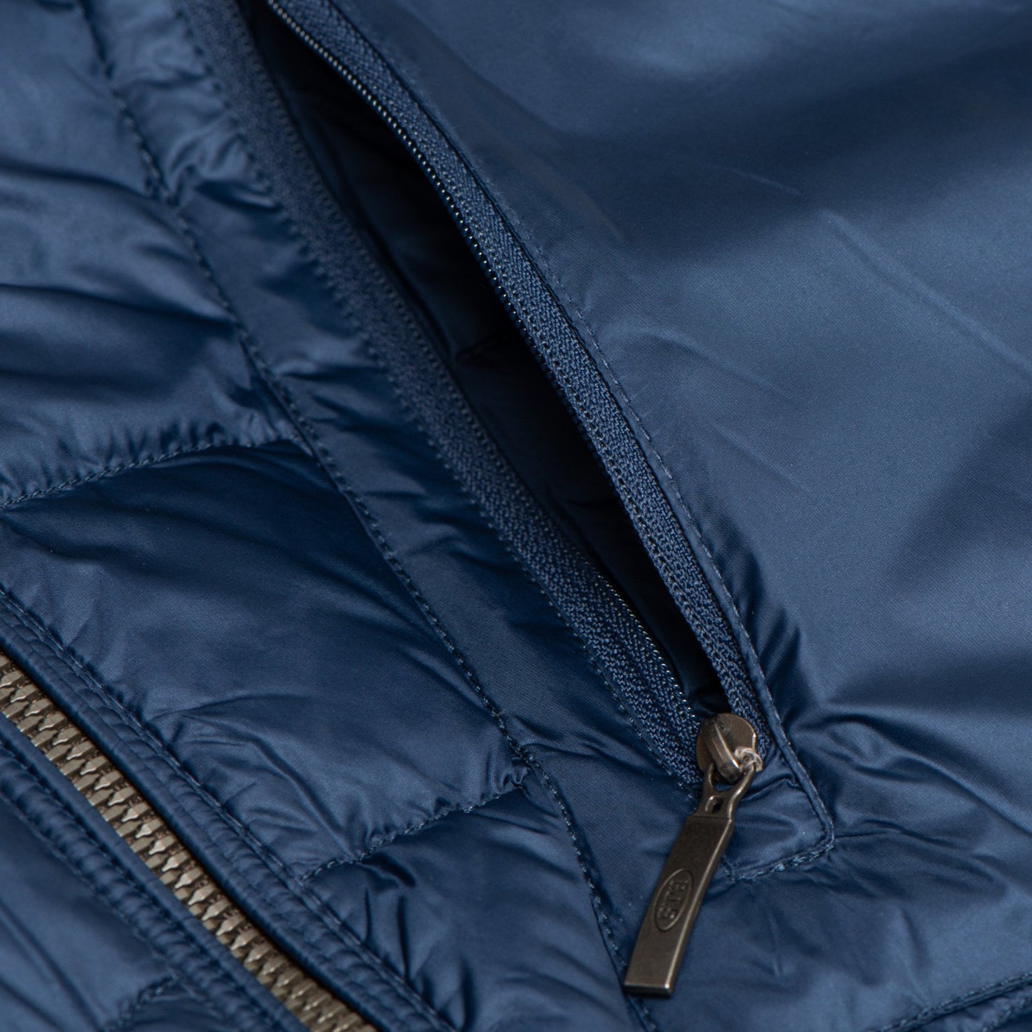 Nolan Hooded Puffer Jacket - Blue/Navy