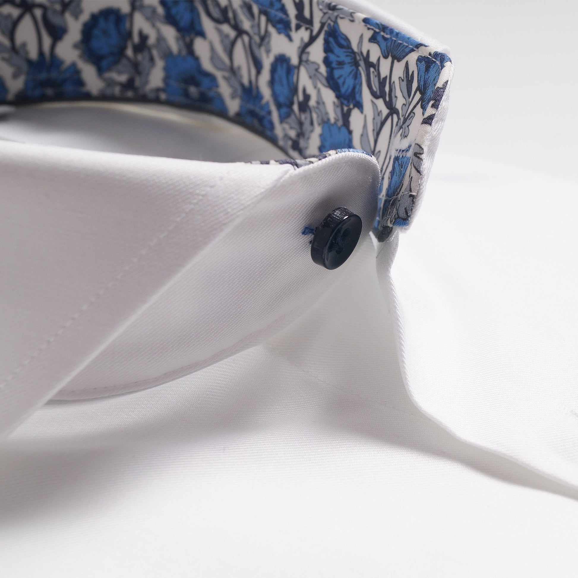 Thomas Floral Trim Insert Shirt - White
