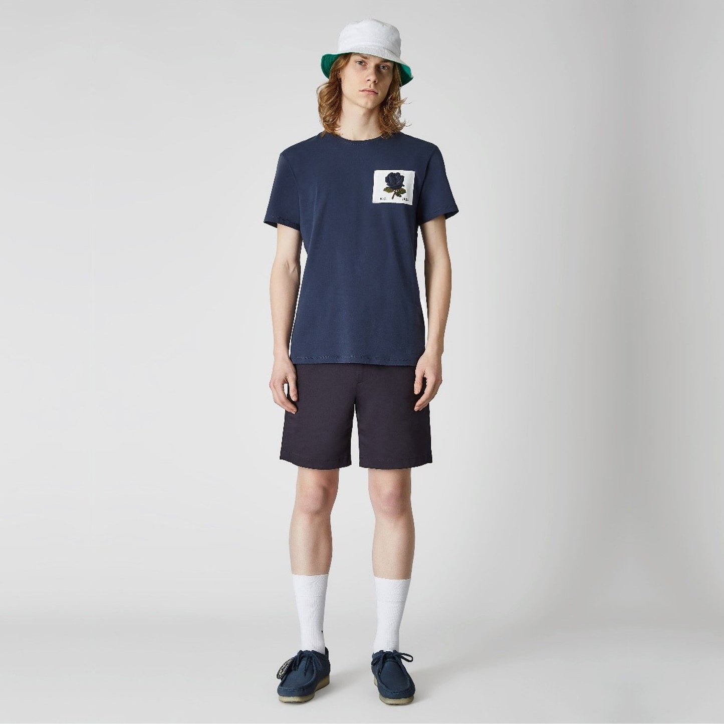 - Embroidered Rose Patch T-Shirt - Deep Blue