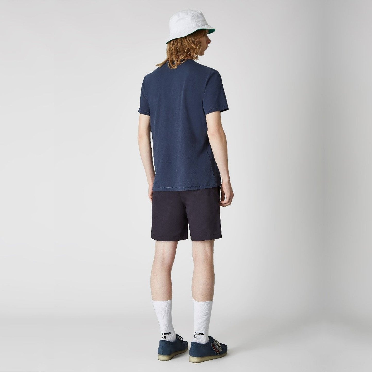 - Embroidered Rose Patch T-Shirt - Deep Blue