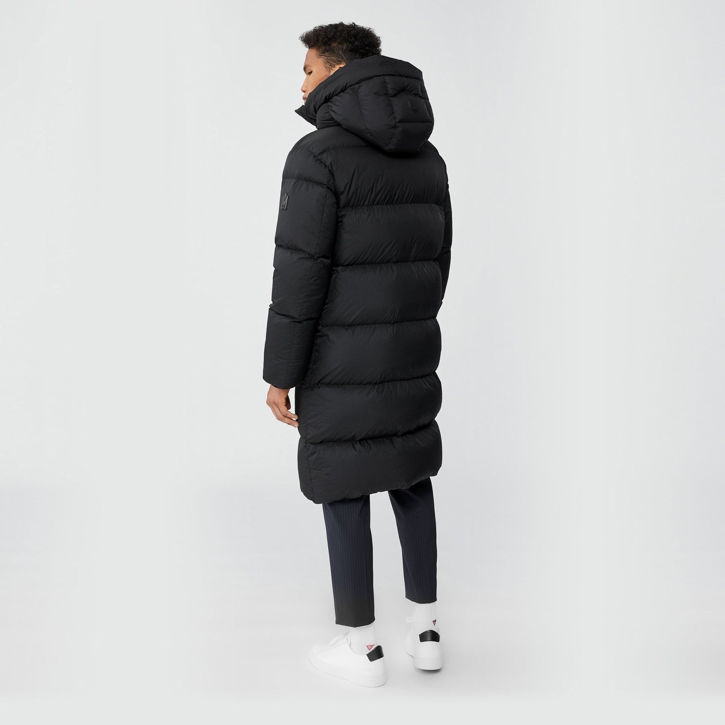 - Elio - Maxi Down Coat With Pillow Collar - Black