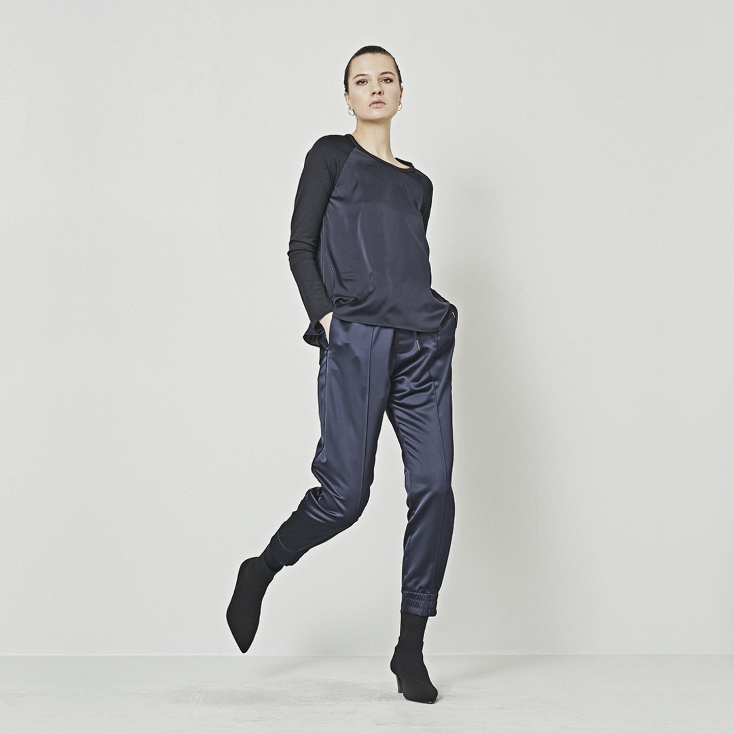 - Silence - A-line Top - Navy