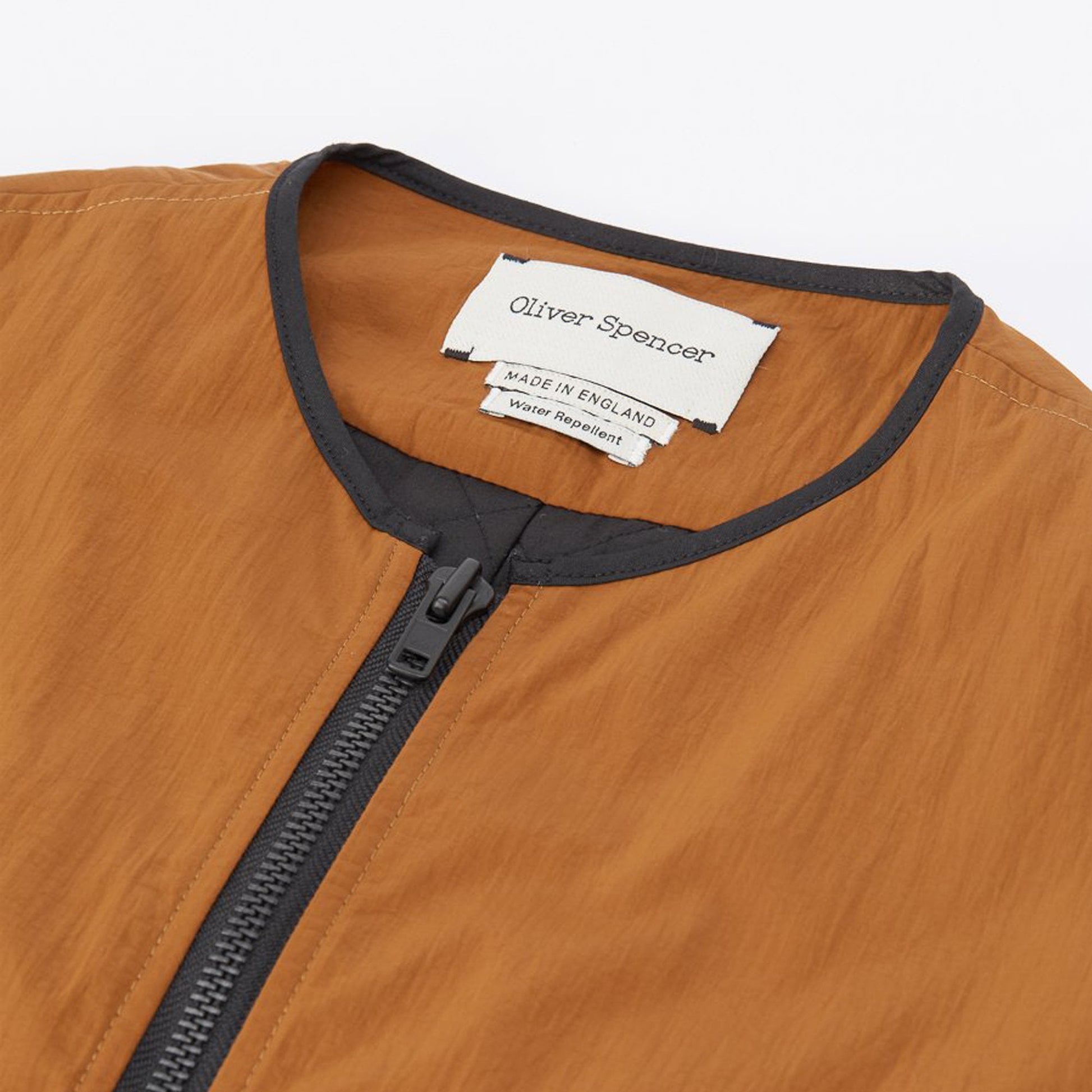 Oliver Hunston - Water-Repellent Gilet - Ochre