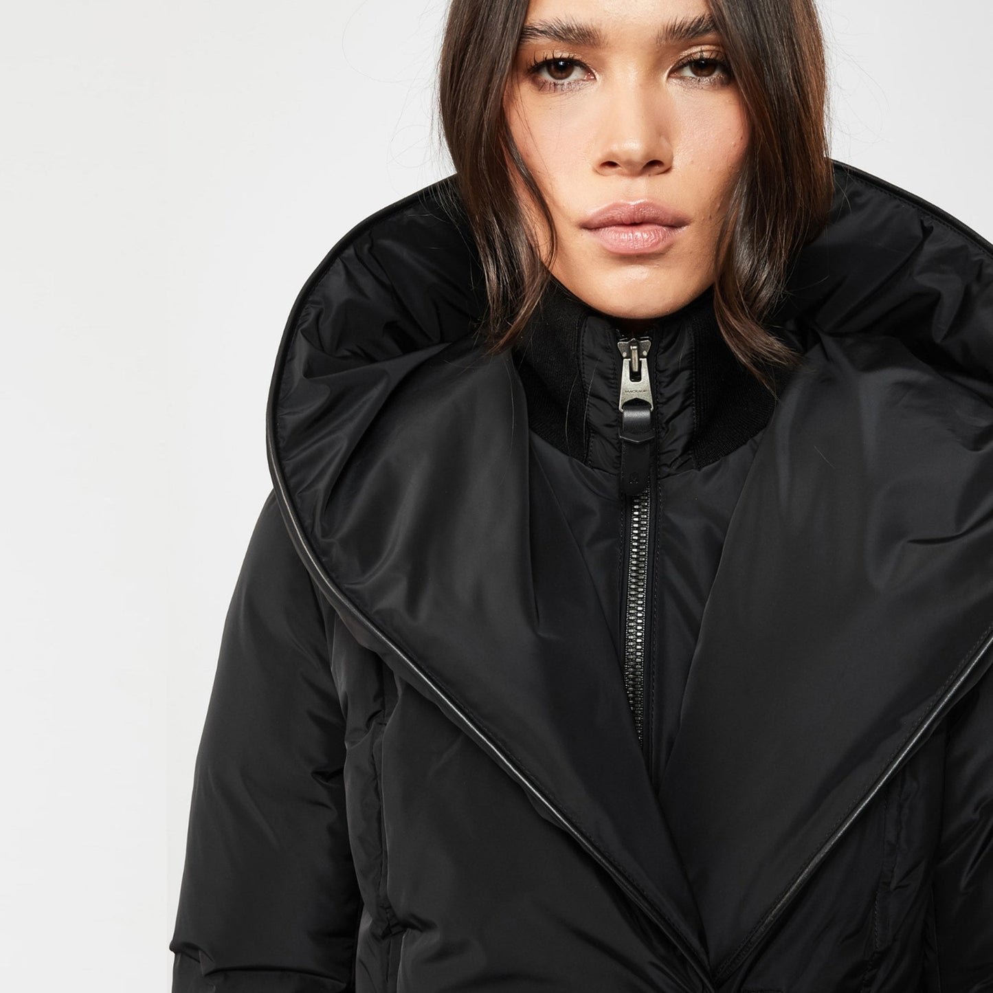 Kay - Hooded Down Coat With Signature Collar - Black