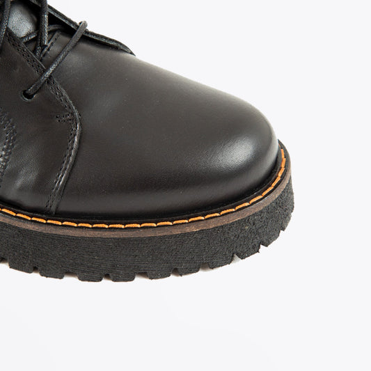 - Scorpio - Calfskin Leather Boots - Black