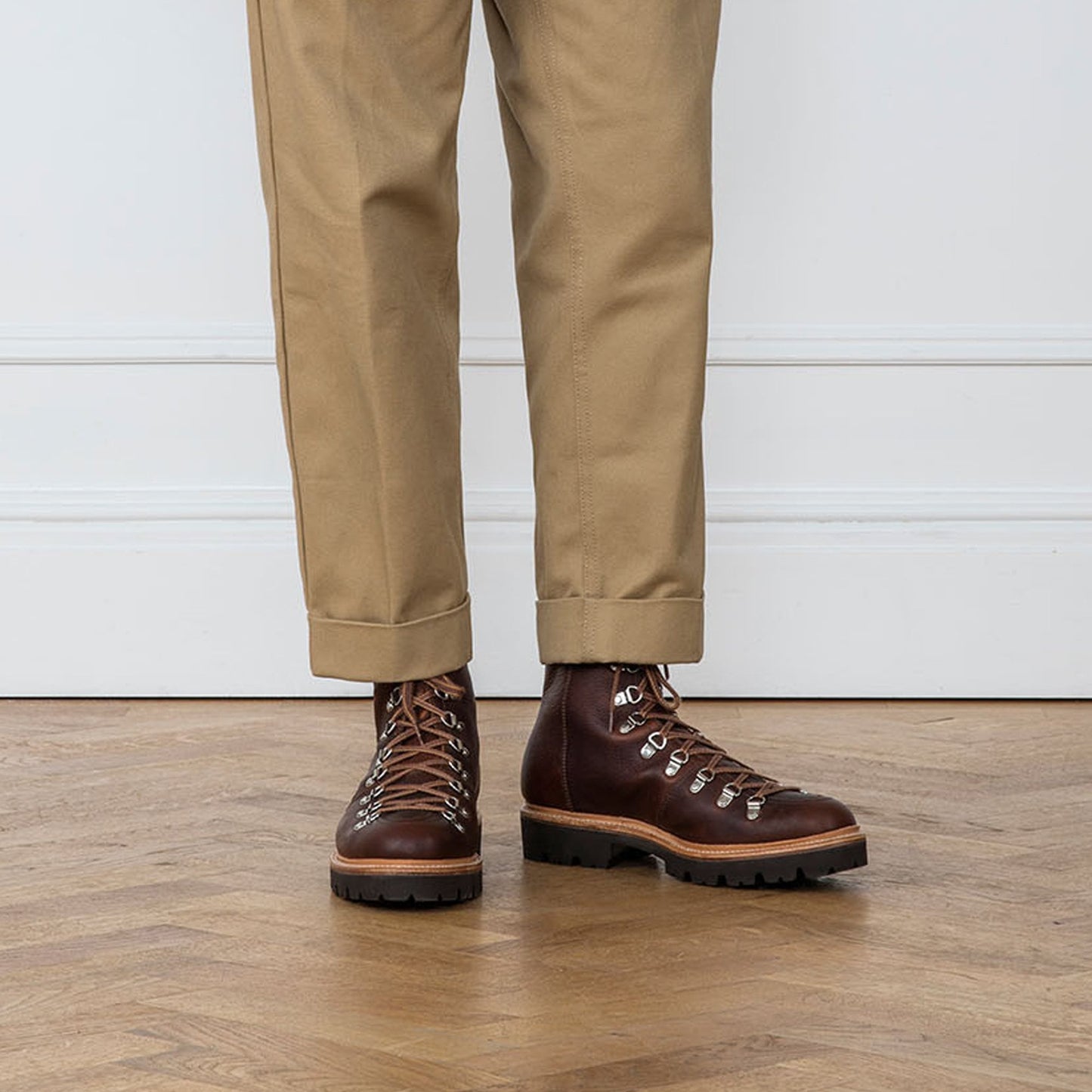 - Brady - Oily Grain Leather Hiker Boot - Brown