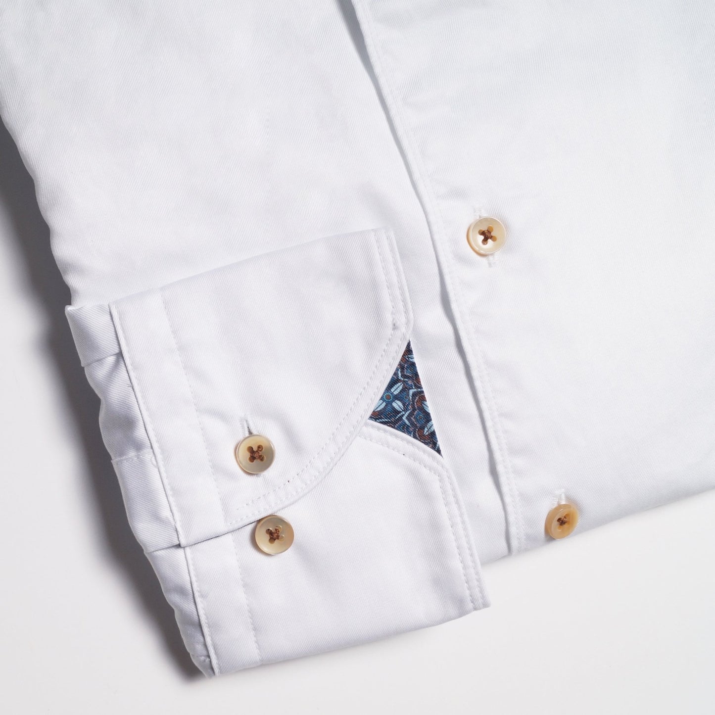 Geometric Trim Insert Shirt - White