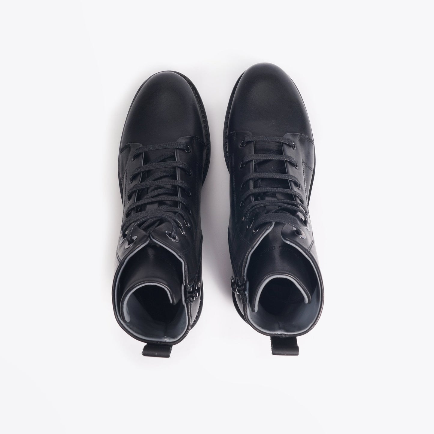Kuni - Leather Lace-up Boot - Black
