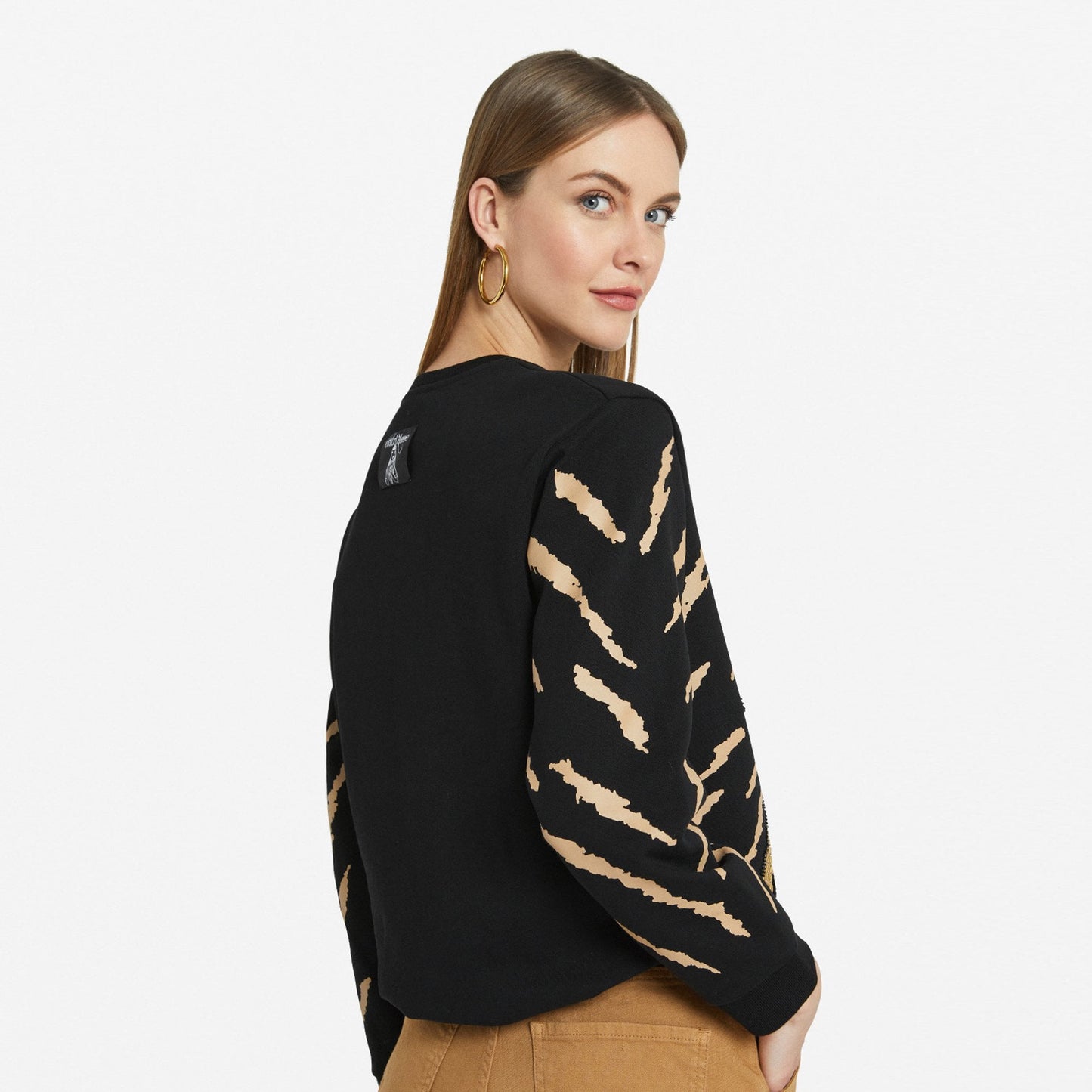 - Sweatshirt With Appliqués - Black/Gold