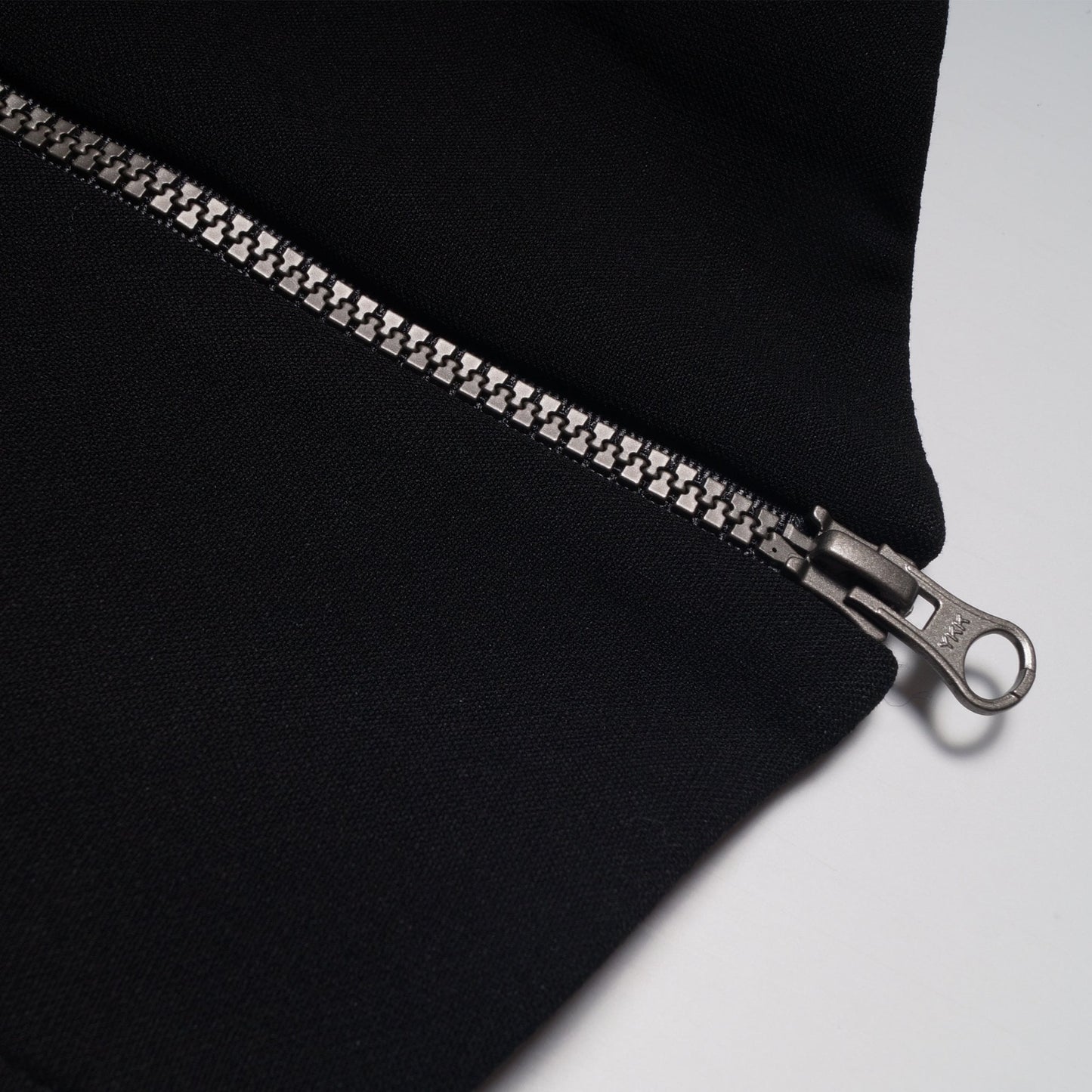 - Boxy Zipped Jacket - Black