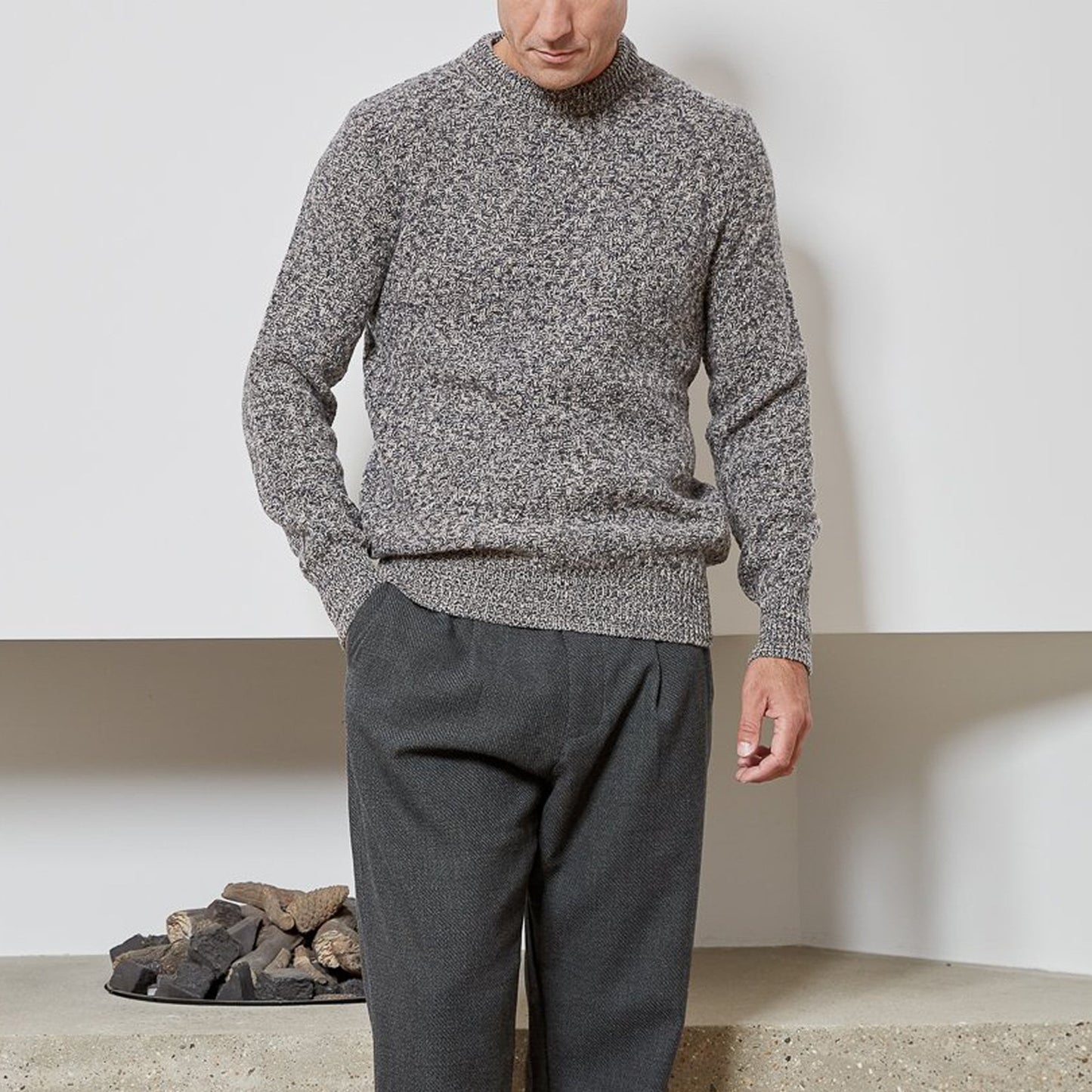 - Blenheim - Wool Knitted Jumper - Beige/Grey