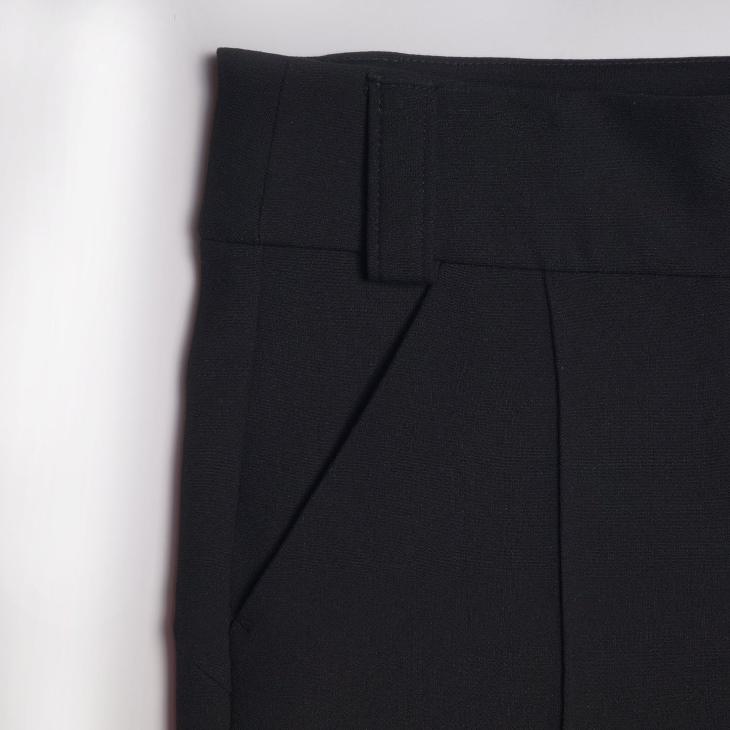 - Relaxed Button-Waist Trousers - Black