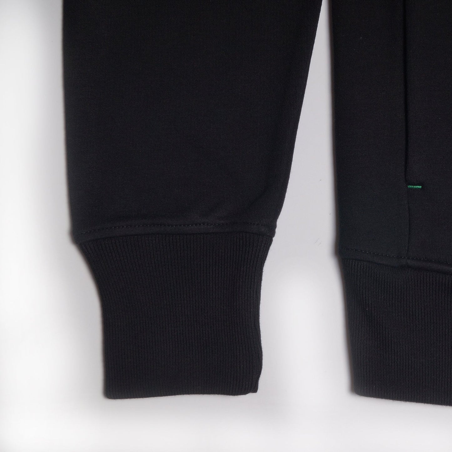 Half-Zip Sweatshirt - Black