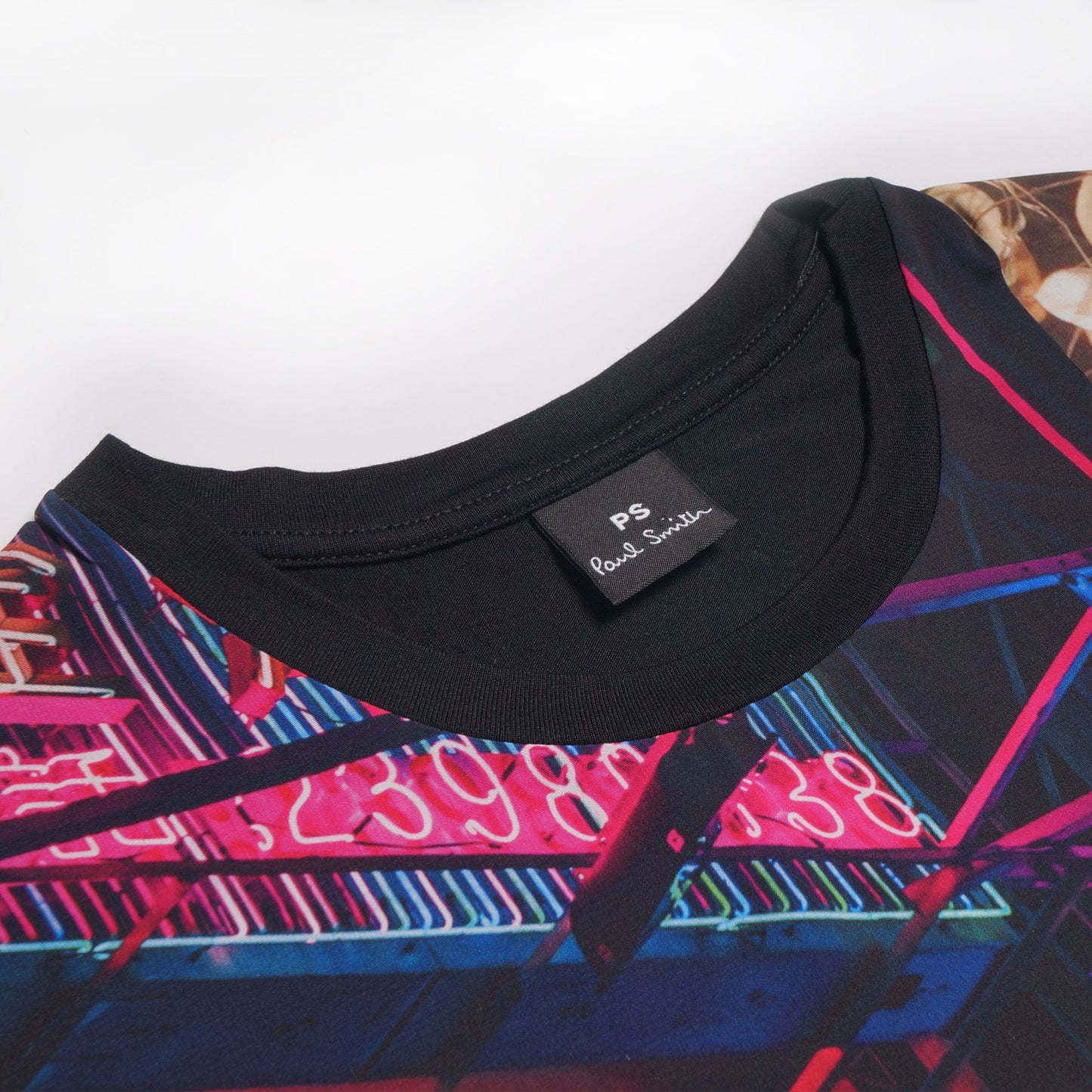 - Photographic Print Tee - Multi/Black