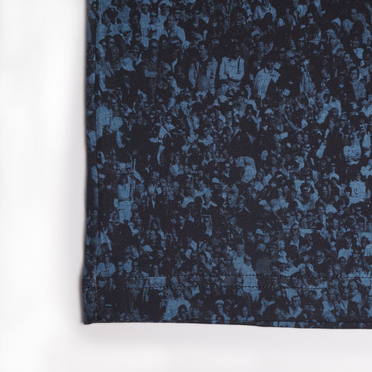 - Crowd Print Polo Shirt - Navy