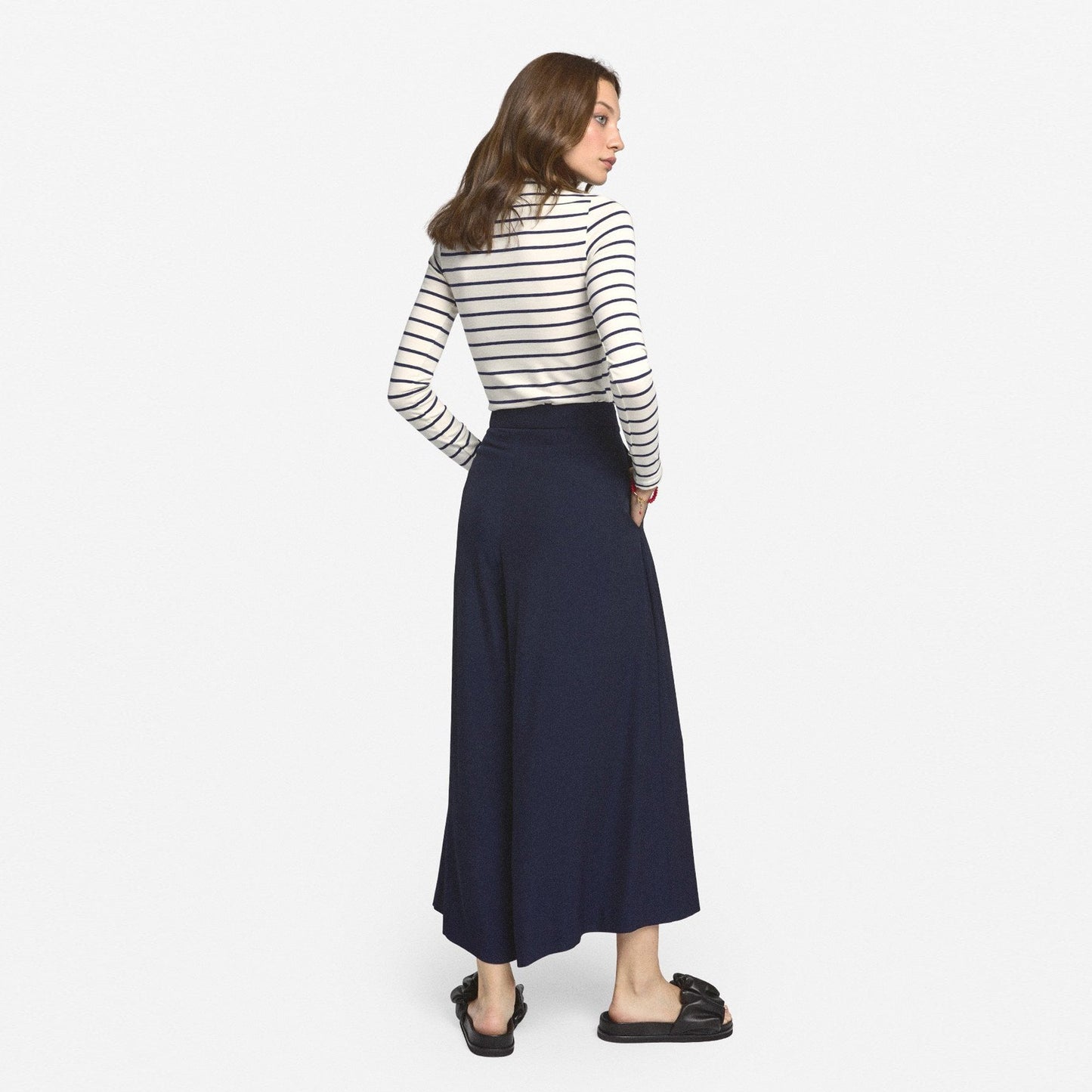 - Wide-Leg Culottes - Navy