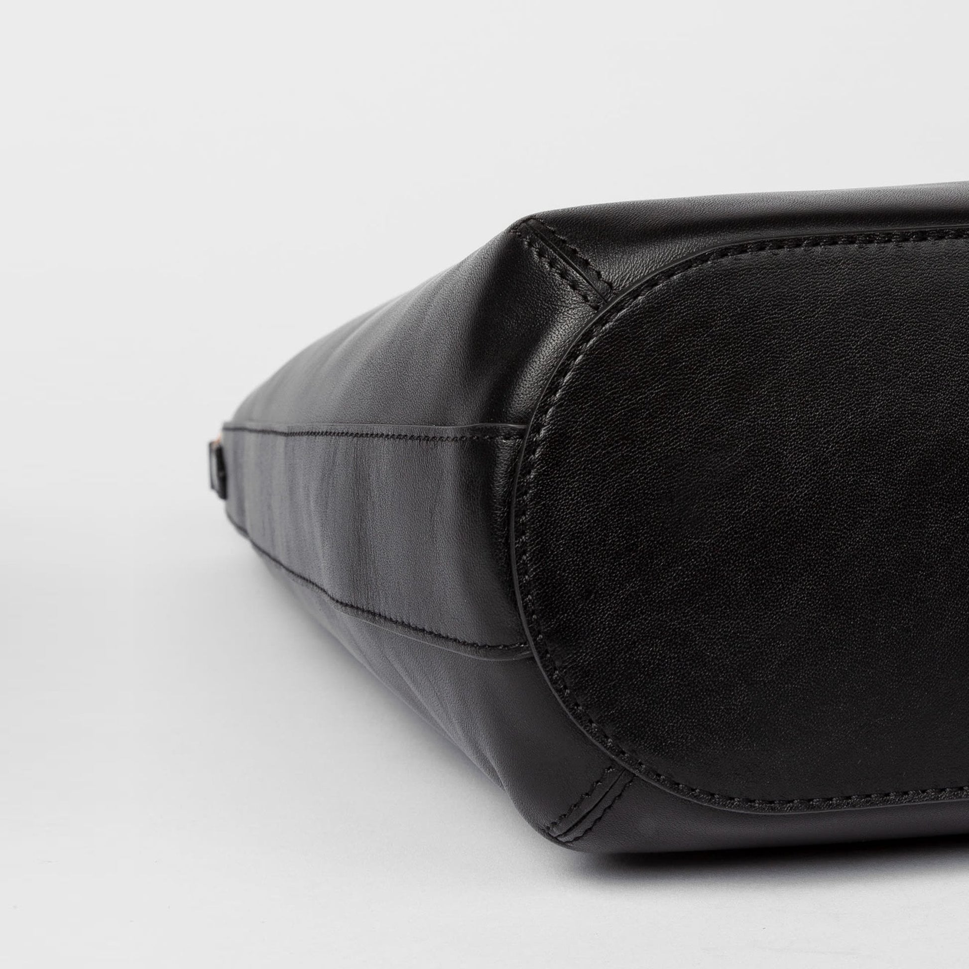 Paul Leather Hobo Bag With 'Swirl' Print - Black