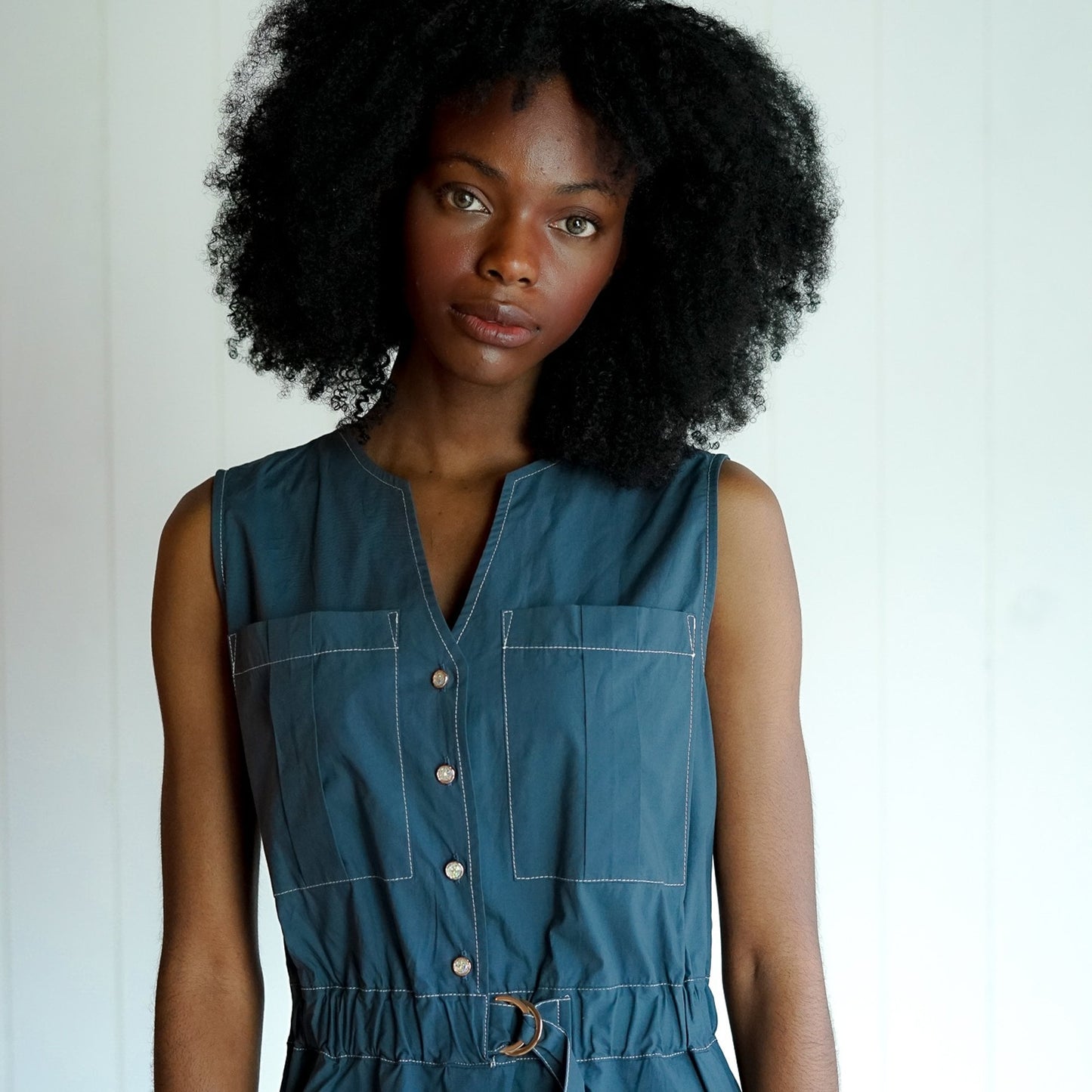 Florida - Sleeveless Belted Dress - Grey/Blue