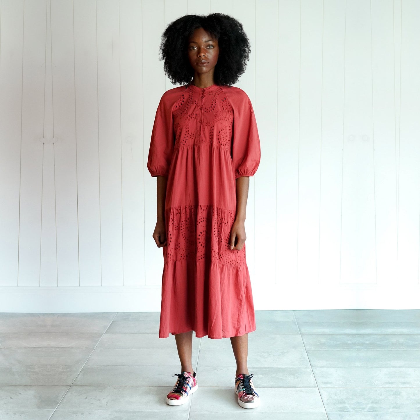 - Chloe - Maxi Lace Detail Dress - Terracotta