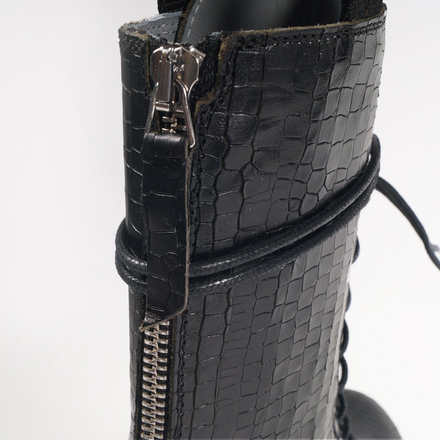 - Scorpio - Textured Leather Boots - Black