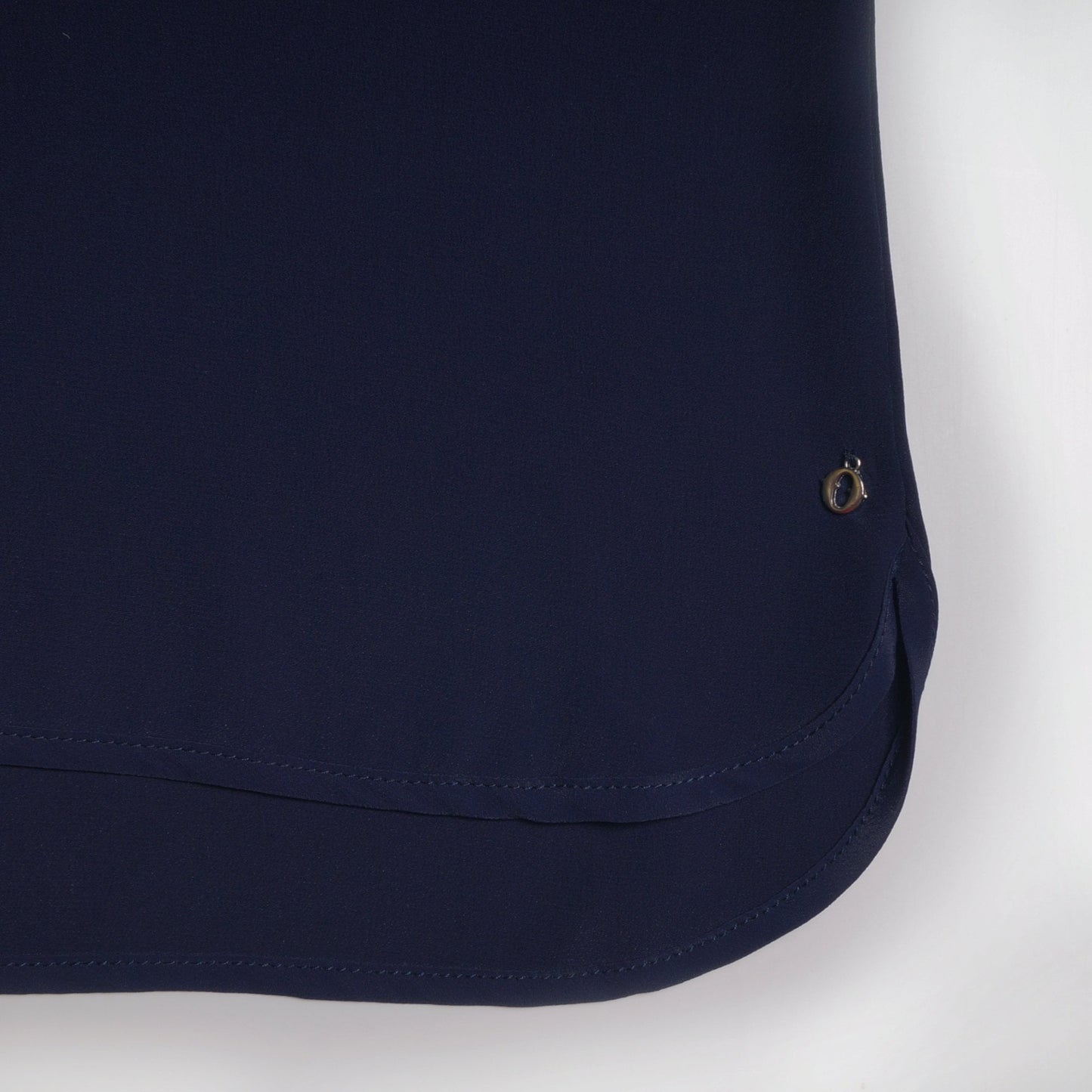 - Asymmetric Top - Navy