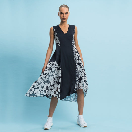 - Elitist - V-Neck Floral Mesh Dress - Navy