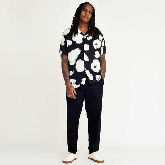 - Short-Sleeve Printed Shirt - Black