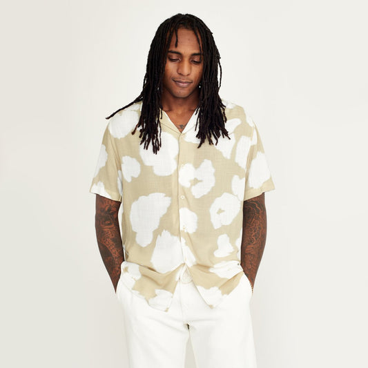 - Short-Sleeve Printed Shirt - Sage