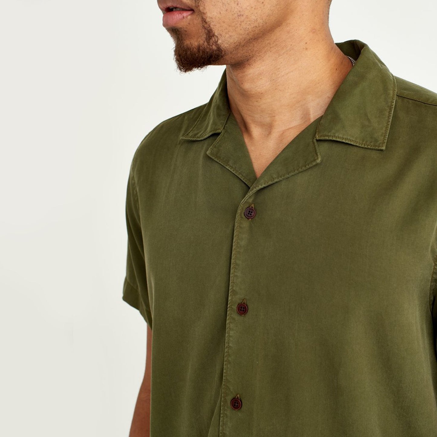 - Short-Sleeve Shirt - Khaki Green