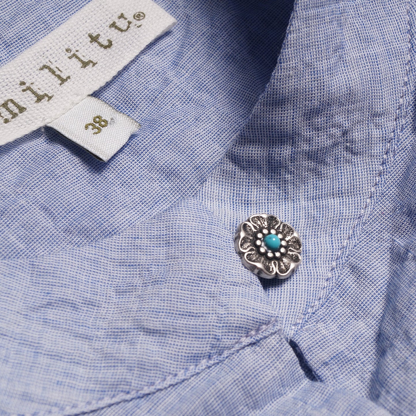 - Darie - Cotton High-Neck Top - Blue