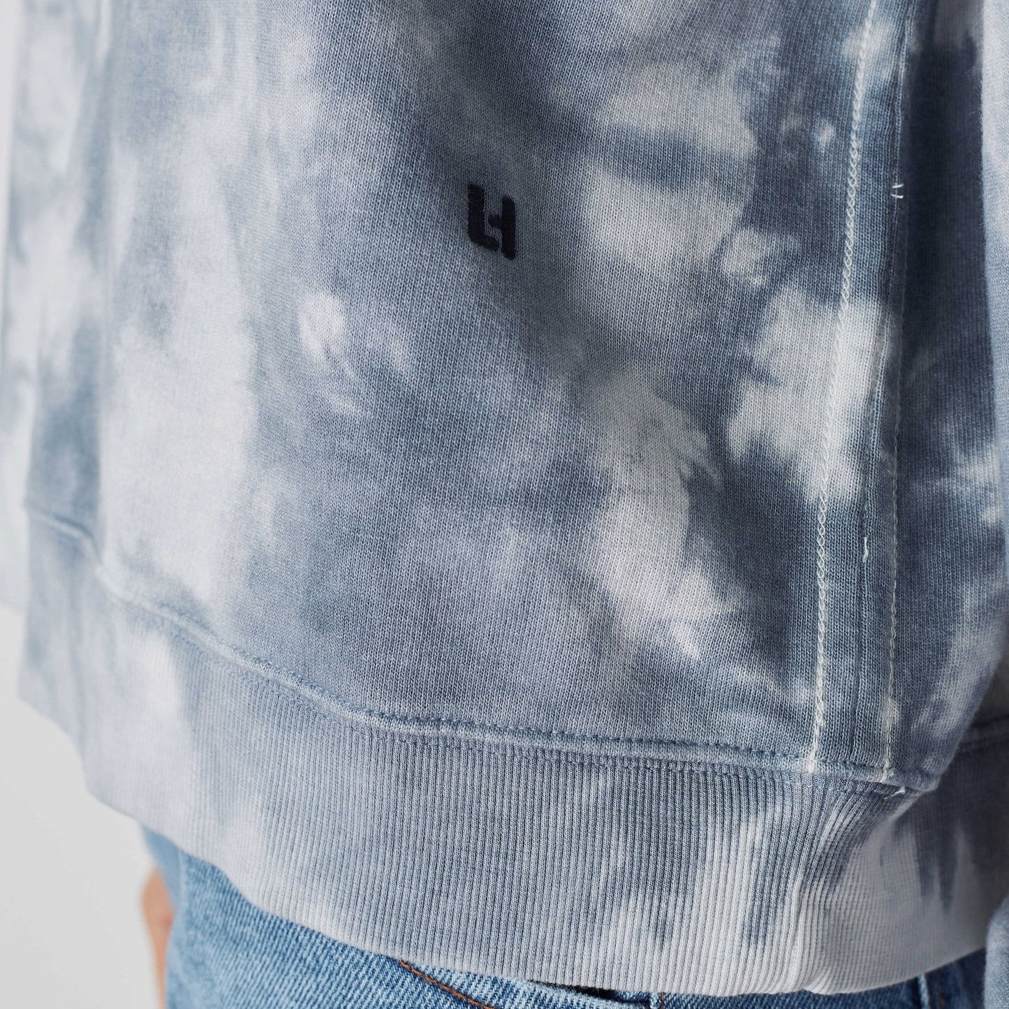 - Sortie Tie-Dye Sweatshirt - Blue