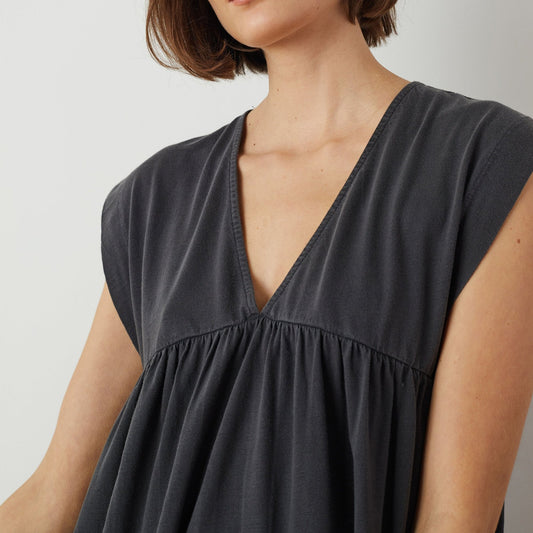 - Richard T-Shirt Maxi Dress - Charcoal