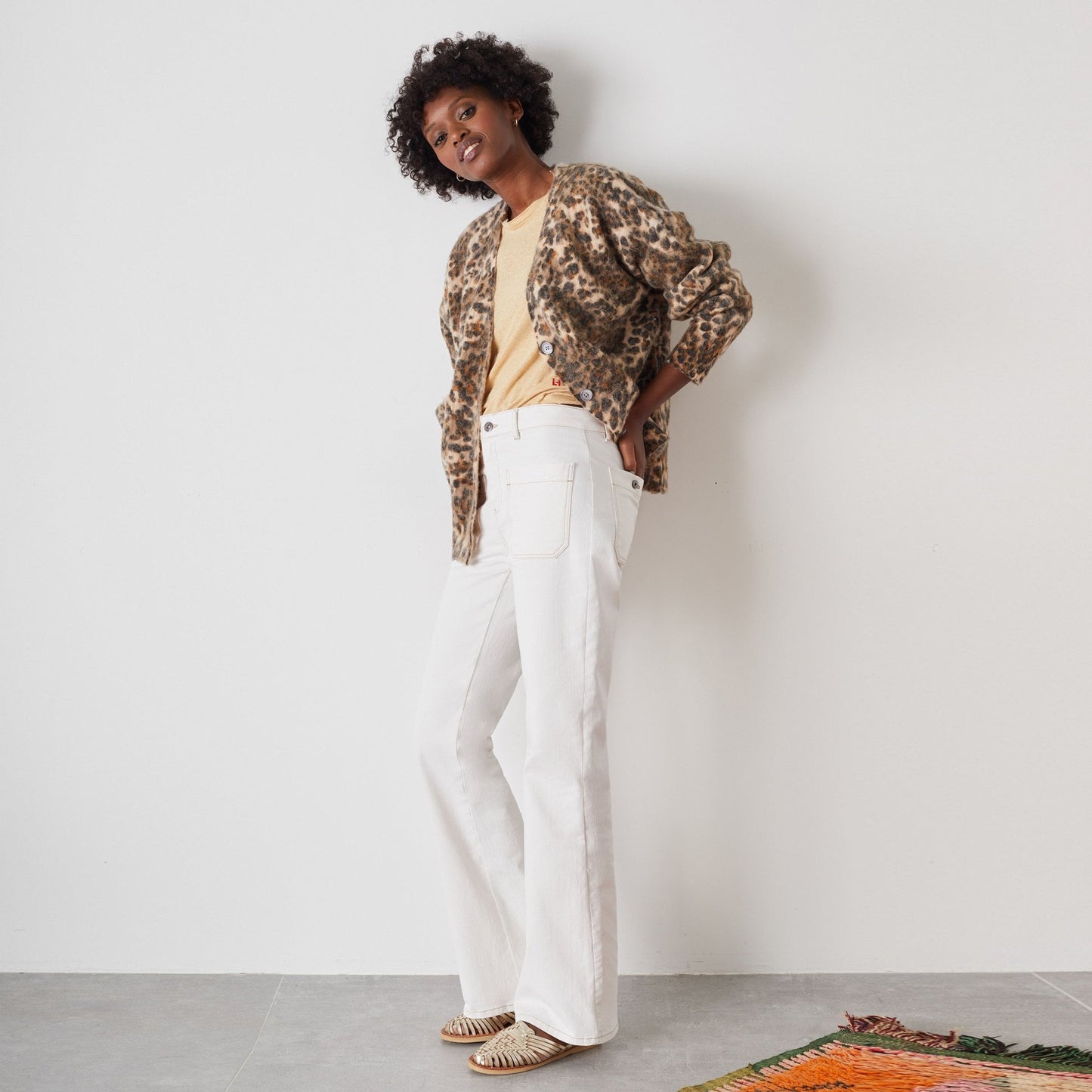 Lam Felin - Leopard Print Knitted Cardigan - Beige