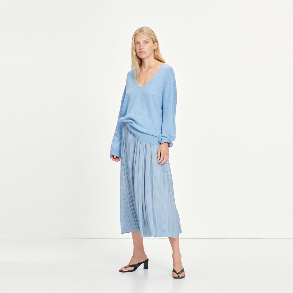Samsoe Nola V Neck Cashmere Knit - Dusty Blue