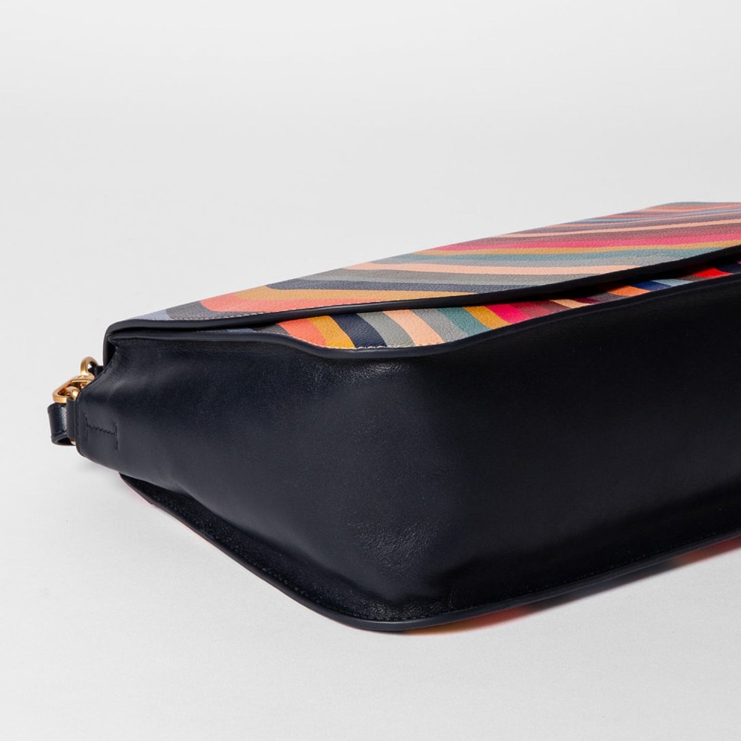 - Swirl Medium Leather Saddle Bag - Multi
