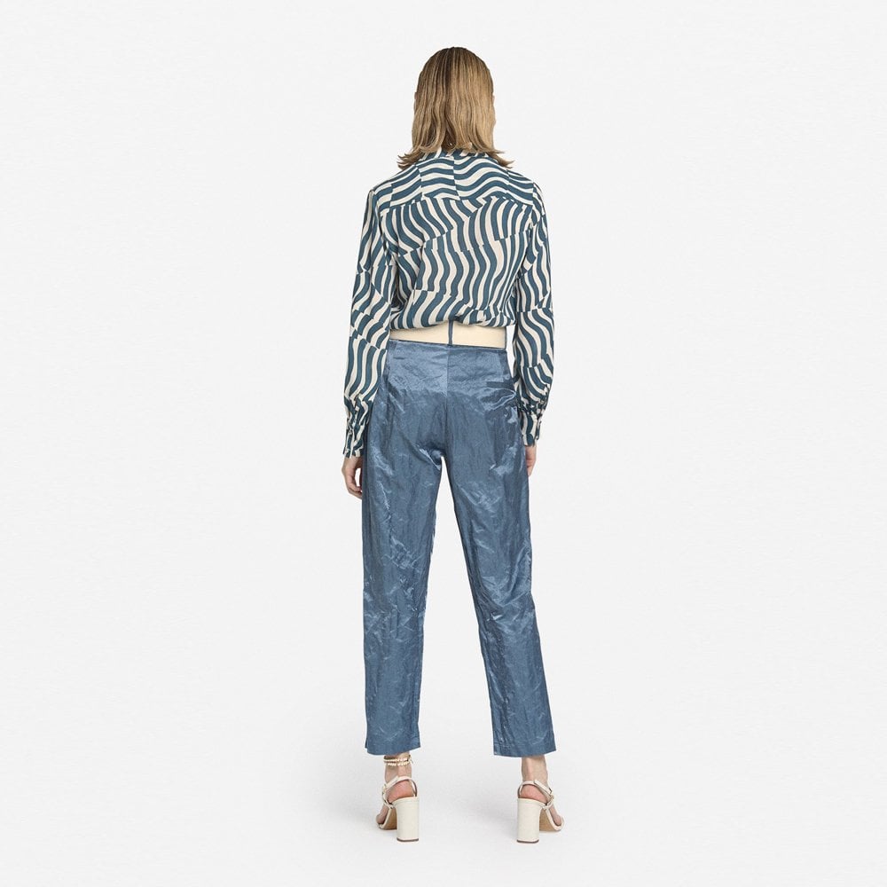 - Animal Print Long Sleeve Shirt - Dolphin