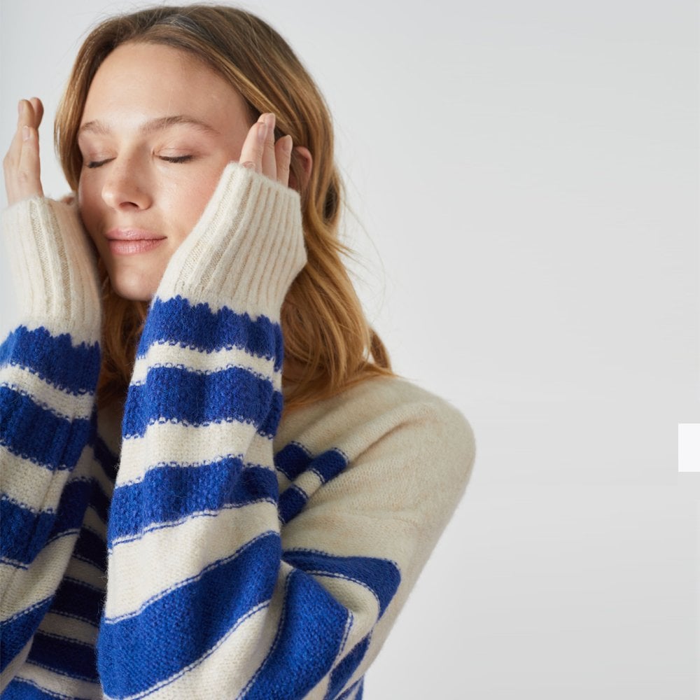 Leon - Macan Stripes Jumper - Blue