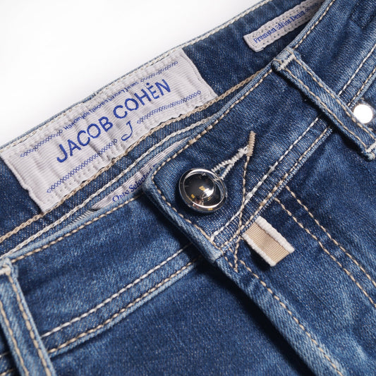 J688 Comfort Jeans - Light Blue