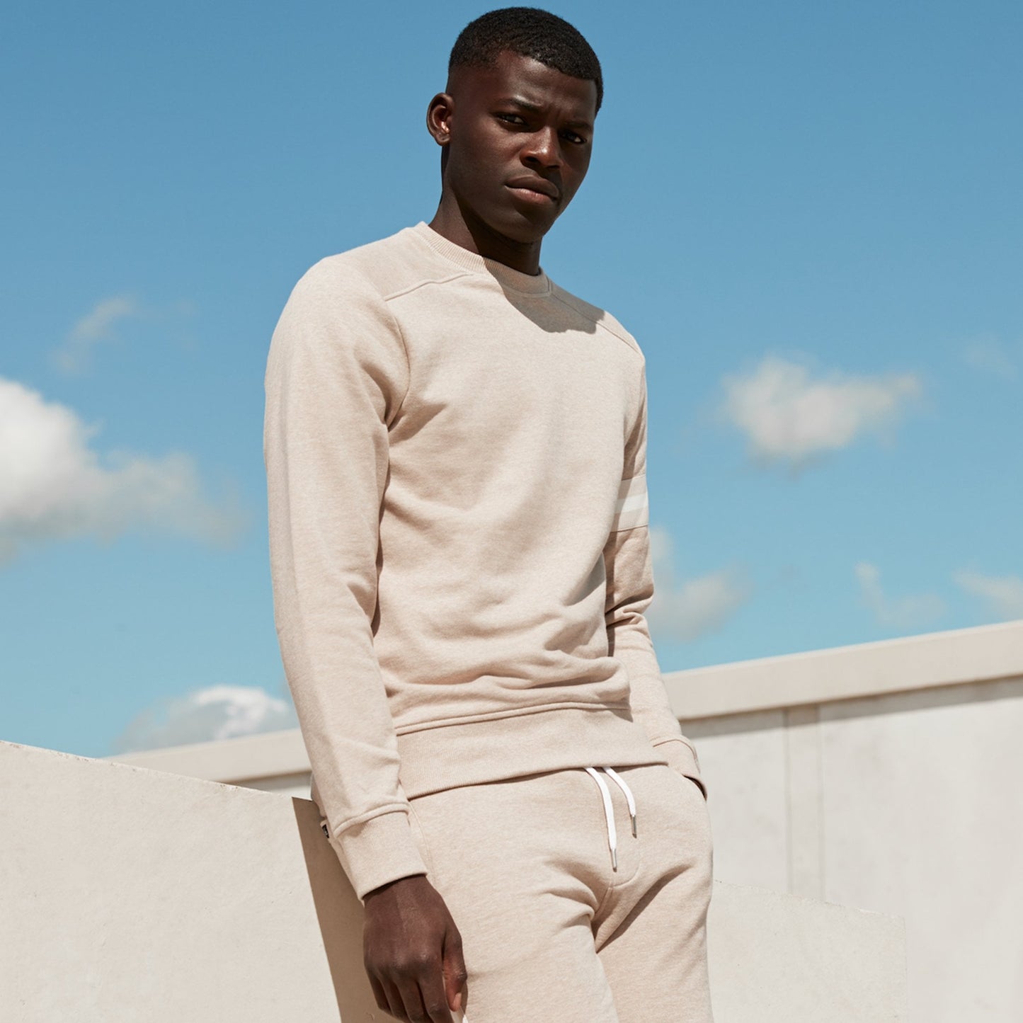 Moore - Crew Neck Sweater With Band - Sand