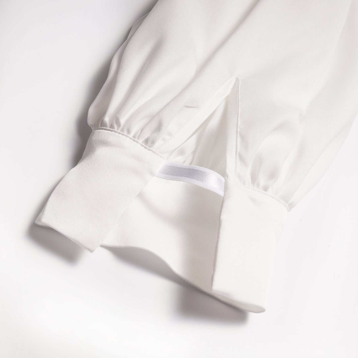 - Well-To-Do - Ruffle Shirt - White