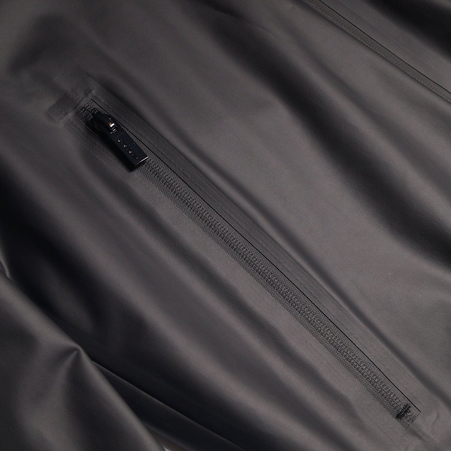 - Summer Rubber Hood Coat - Black