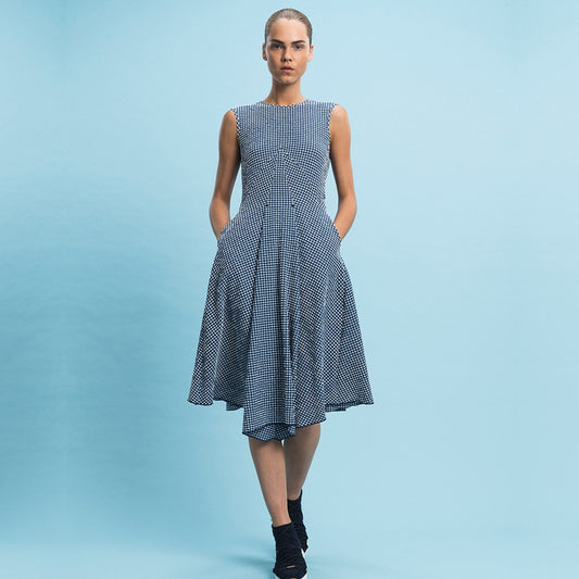 - Verity - Technical Checked Seersucker Dress - Navy