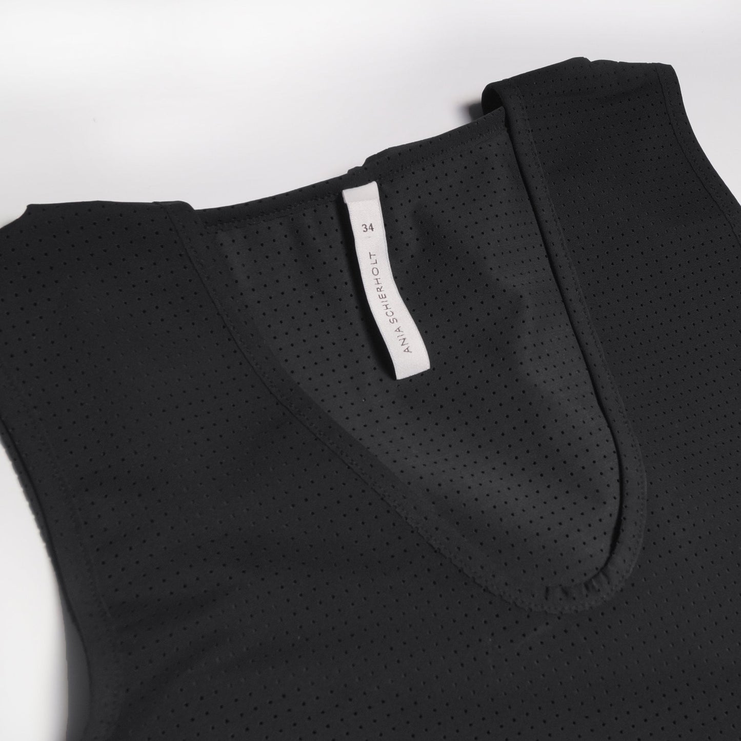 - Netted Tank Top With Hood - Black