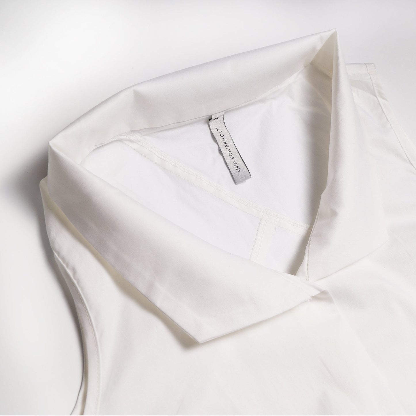 - Sleeveless Shirt - White