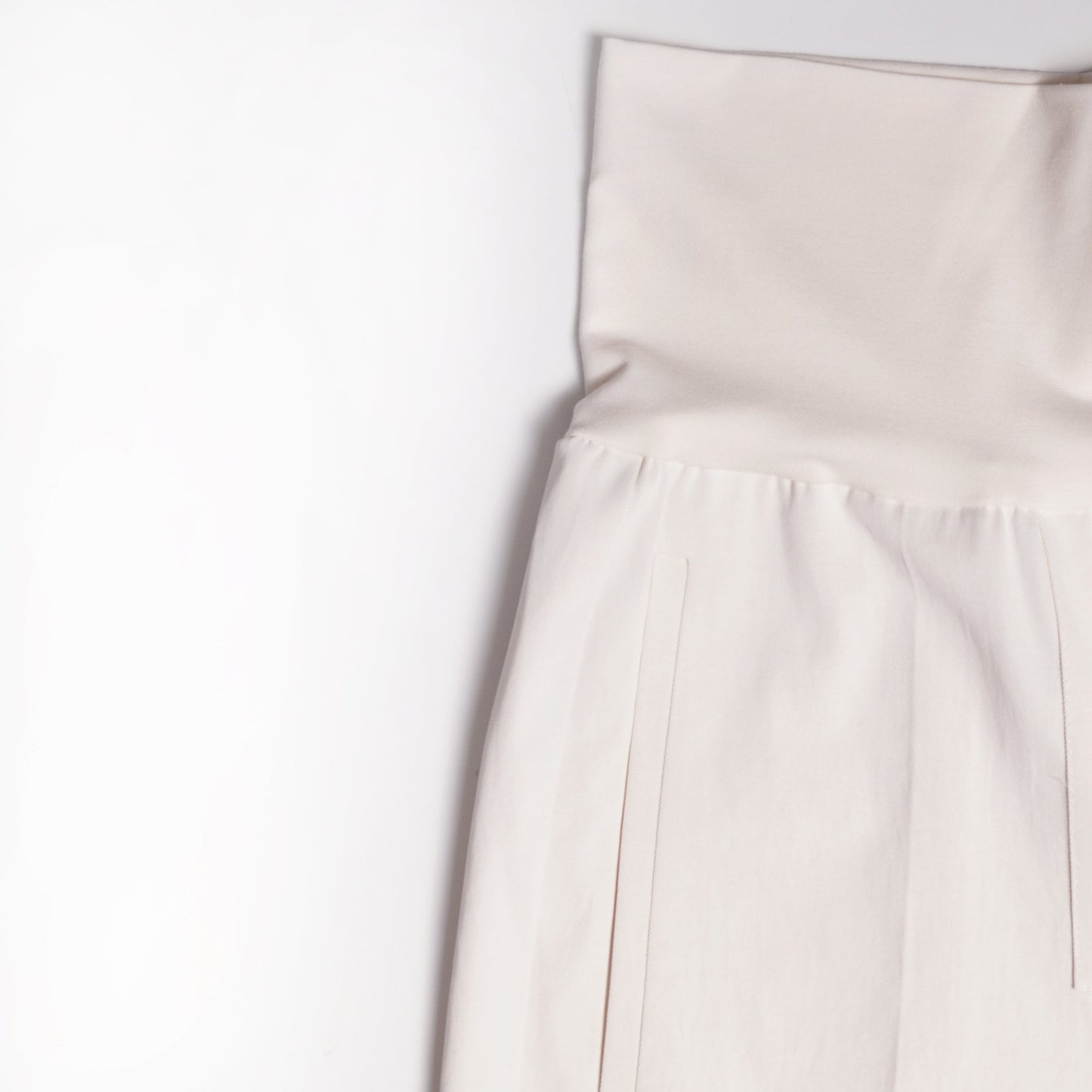 High-Rise Elasticated Waist Trousers - Off-White