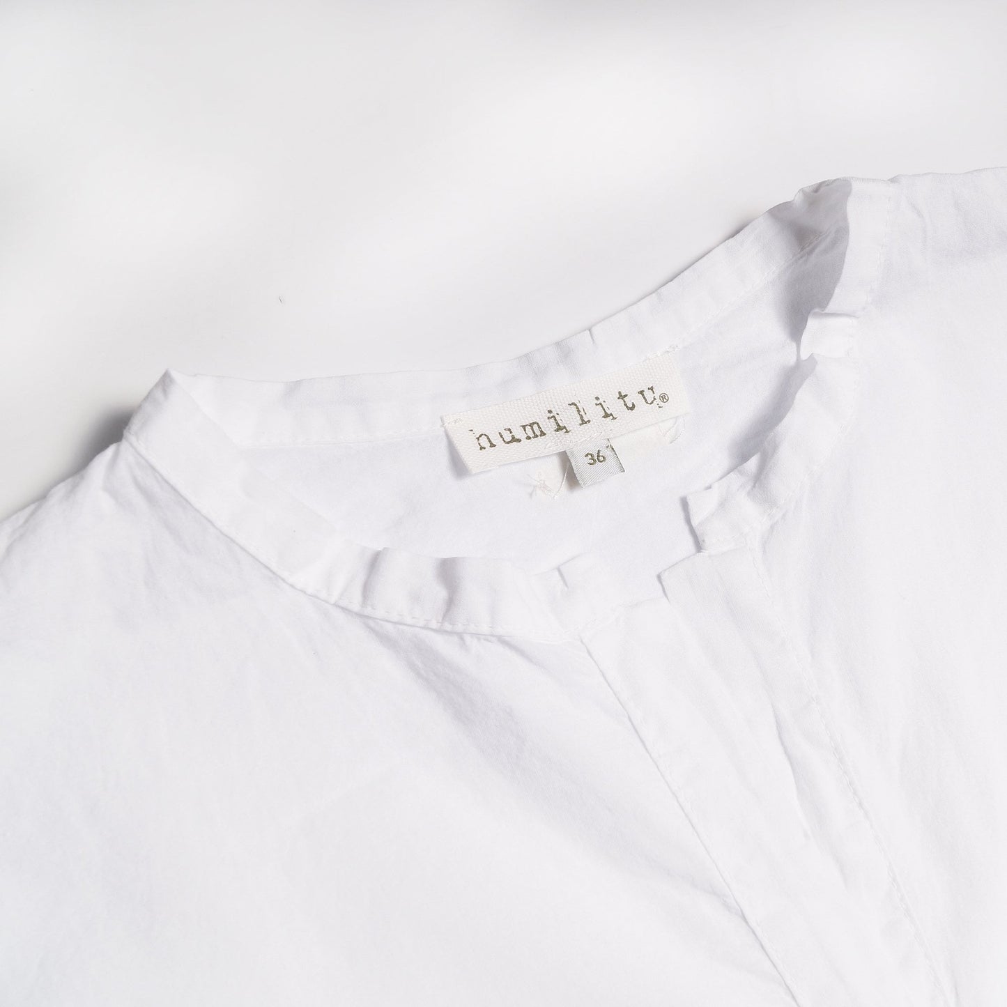 - Cyriane - Button-Down Swing Shirt - White