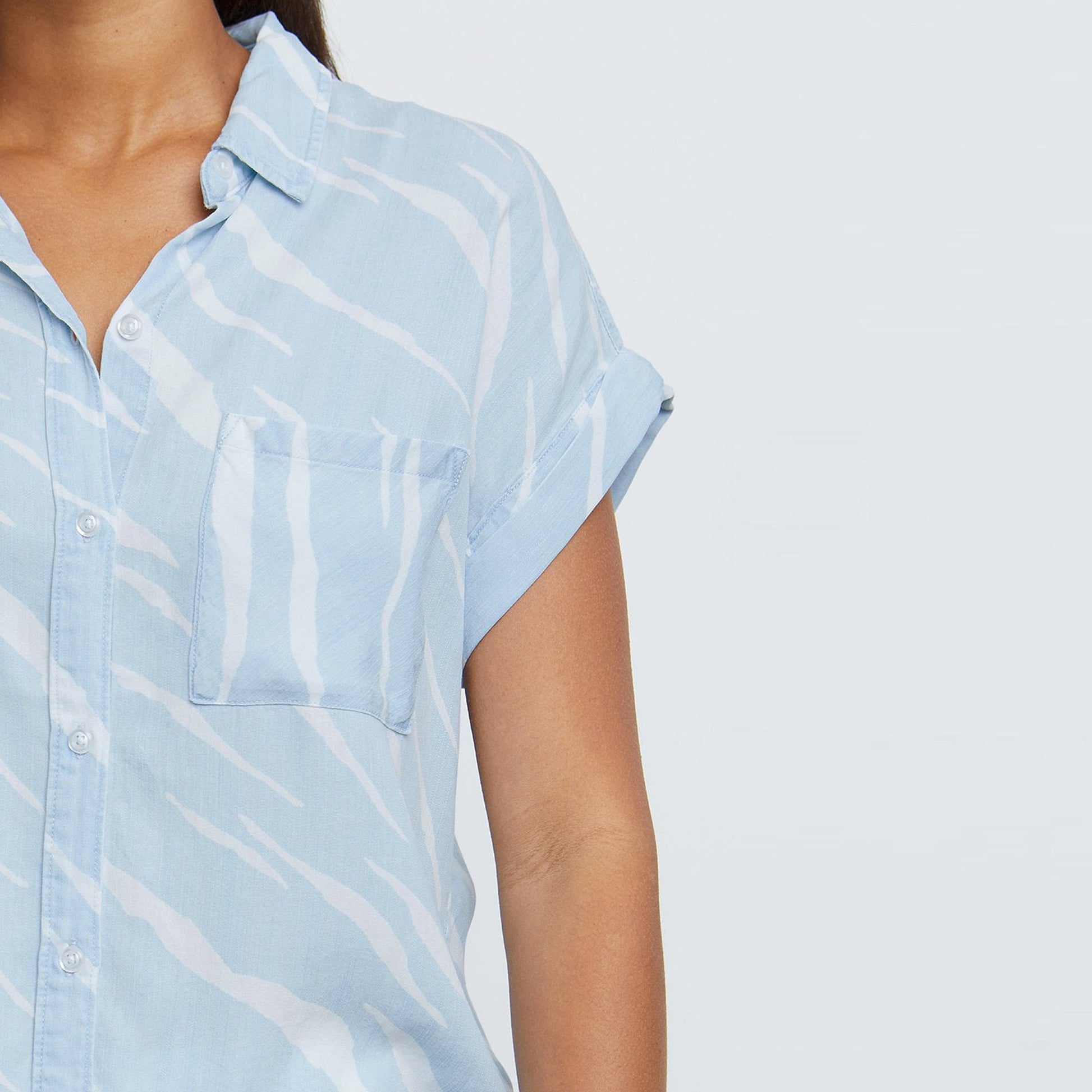 Rails Lex - Zebra Stripe Print Shirt - Blue